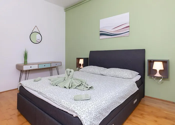 Apartament Palace
